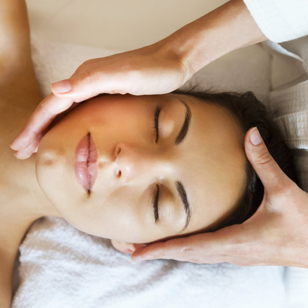 Masaje Kobido - Masaje + Higiene